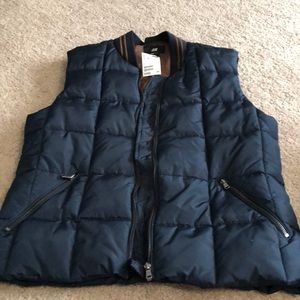 H&M men’s navy vest NWT size 42R